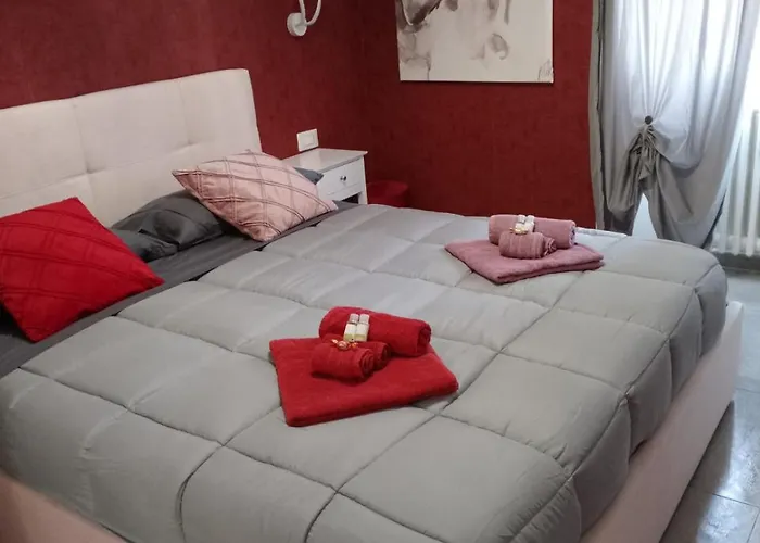Juno Apartments